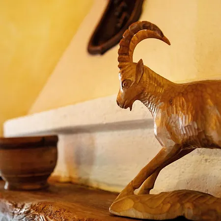 La Tour * Saint-Pierre