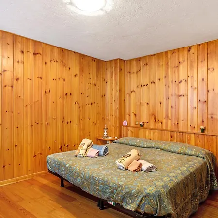 Apartment La Tour Saint-Pierre